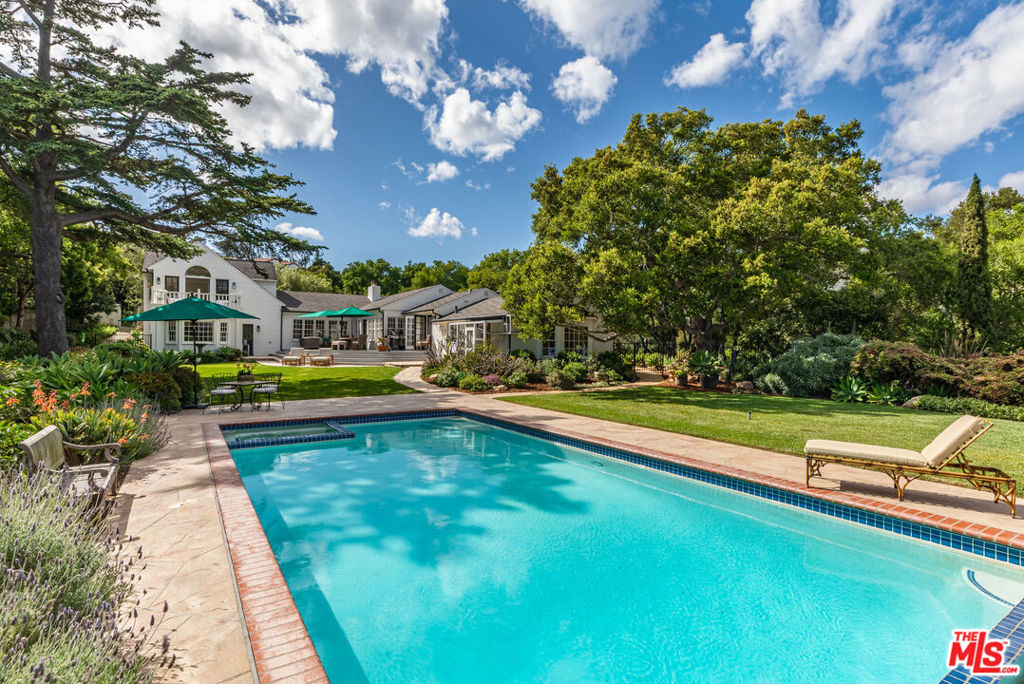 935 Arcady Road