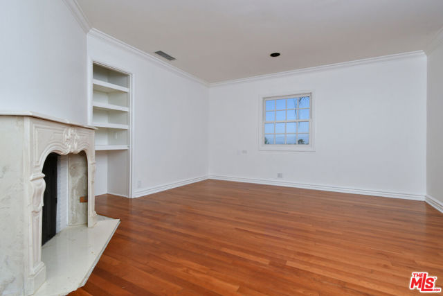 4141 Knobhill Drive, Sherman Oaks CA: https://media.crmls.org/mediaz/f06a9477-7cb8-469b-882a-8f4c16880fa4.jpg