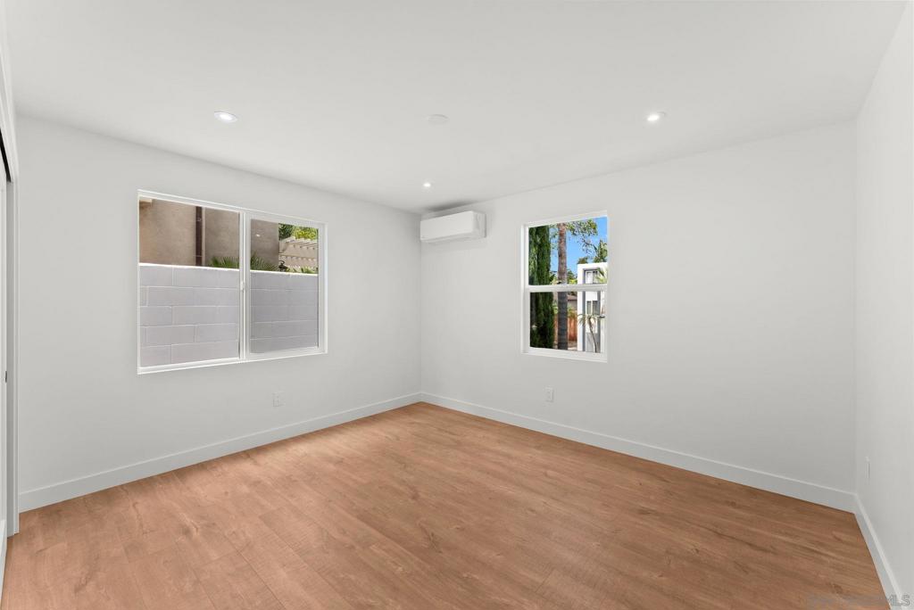 4050 Sequoia St - photo 13