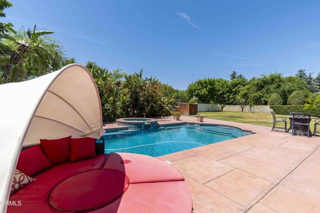 3007 Springbank Court, Bakersfield CA: https://media.crmls.org/mediaz/f06c2d89-9378-42fa-88ea-39b08a862837.jpg