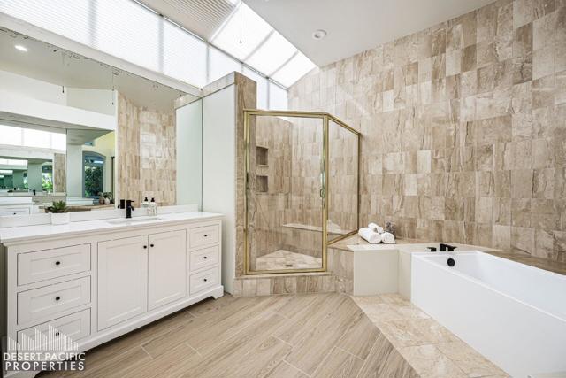75070 Muirfield Court, Indian Wells CA: https://media.crmls.org/mediaz/f06c492e-43fe-45d2-a395-6df856b5c6dc.jpg