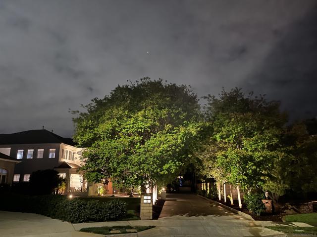 994 N Big Sky Lane, Orange CA: https://media.crmls.org/mediaz/f06c6059-b64a-4d98-b307-708255ca6a8e.jpg