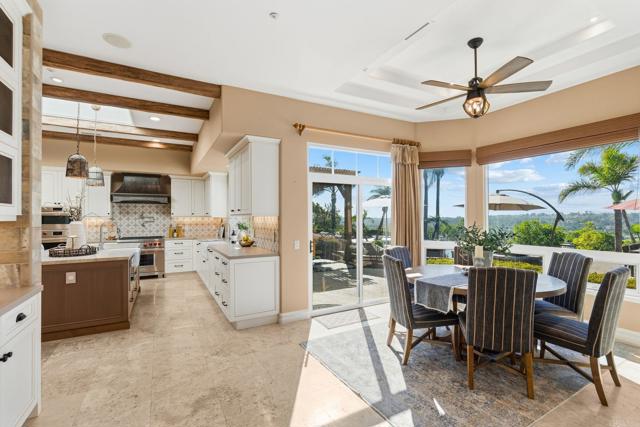 Detail Gallery Image 16 of 37 For 3368 Calle Margarita, Encinitas,  CA 92024 - 5 Beds | 6/1 Baths