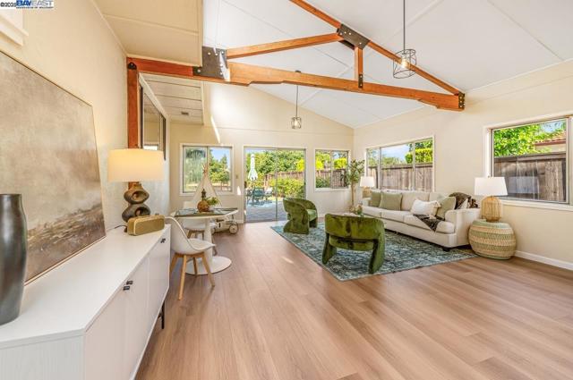 505 Joyce St, Livermore CA: https://media.crmls.org/mediaz/f06f5483-2da2-4ab2-aefa-d9c36d2463d3.jpg