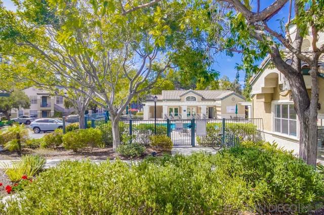 3534 Caminito El Rincon, San Diego CA: https://media.crmls.org/mediaz/f070551d-f8b2-4f54-9e77-520be7967a7d.jpg