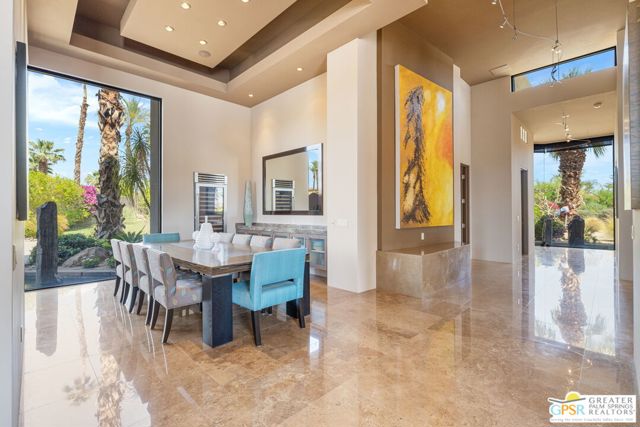 4 Paradise Cove Court, Rancho Mirage CA: https://media.crmls.org/mediaz/f0706103-bdef-4dfb-b33a-d31ddc7b461a.jpg