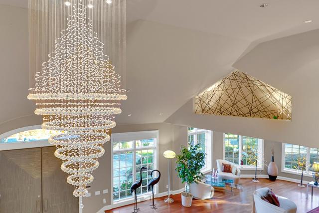 8451 Goldenrod Circle, Gilroy CA: https://media.crmls.org/mediaz/f070d57a-d857-45fd-bd51-31bf241dfb8d.jpg