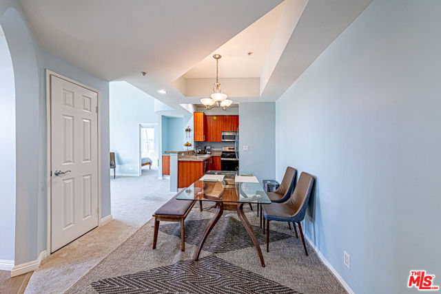 620 S Gramercy Place, Los Angeles CA: https://media.crmls.org/mediaz/f070da98-ddb5-479f-8a0a-5b169b4318c7.jpg