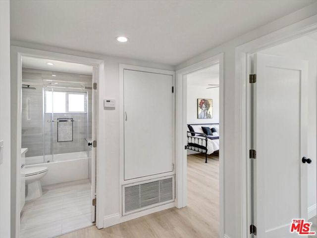 10315 Condon Avenue photo 18