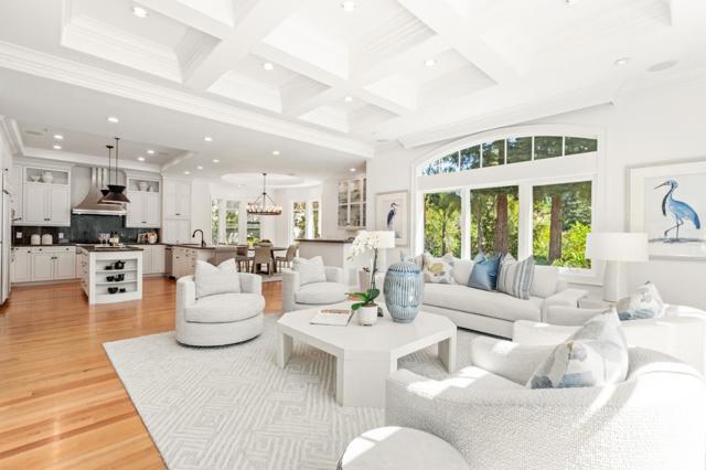 6 Zachary Court, Menlo Park CA: https://media.crmls.org/mediaz/f0714f7f-a59a-4884-8821-19dbb7278689.jpg