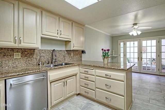 Detail Gallery Image 3 of 41 For 889 Miller Ct, Ventura,  CA 93003 - 3 Beds | 2 Baths