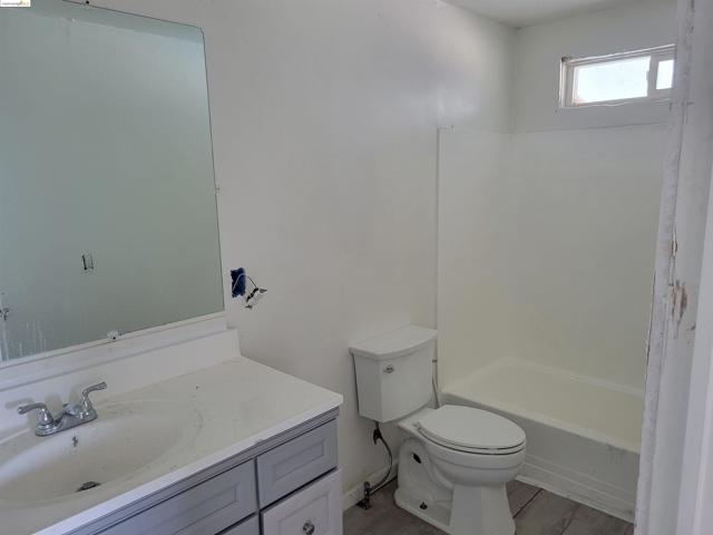 3757 Porter Cir, Bethel Island, California 94511, 3 Bedrooms Bedrooms, ,2 BathroomsBathrooms,Residential,For Sale,Porter Cir,41061912