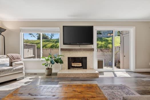 Image 3 of 25 For 5 Corinthian Court