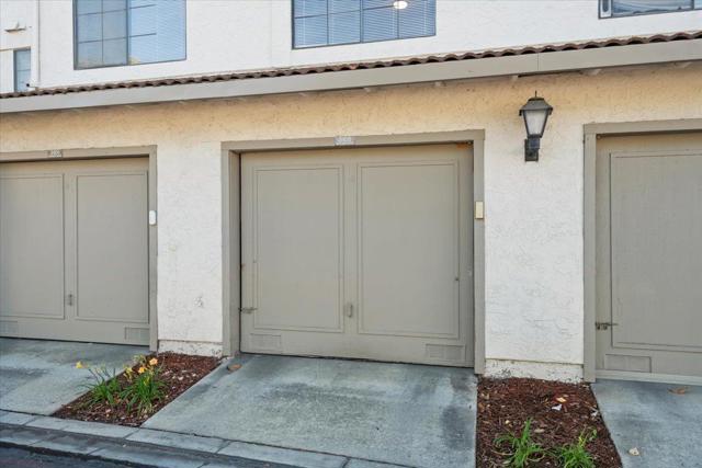 3105 Kenland Drive, San Jose CA: https://media.crmls.org/mediaz/f0735297-66e2-450b-aac3-0a19766db736.jpg