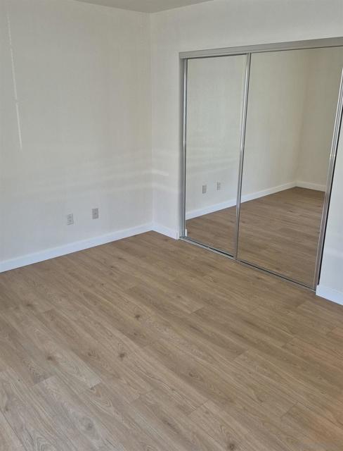Image 8 of 9 For 15048 Avenida Venusto  255