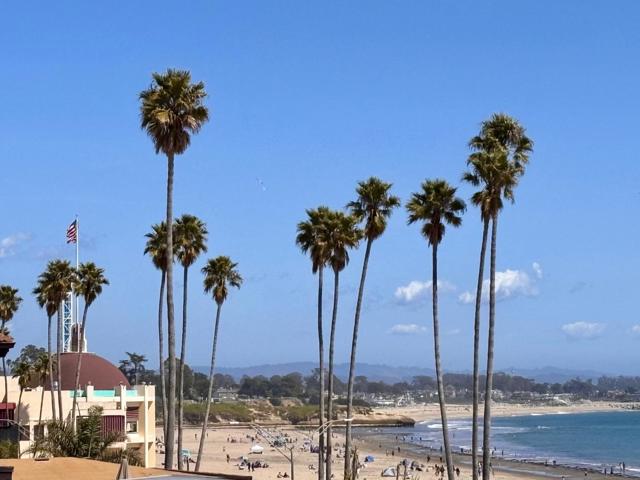 233 Villa Mar Vista, Santa Cruz CA: https://media.crmls.org/mediaz/f0769f55-84b5-4484-9779-2d2eb29ce1d0.jpg