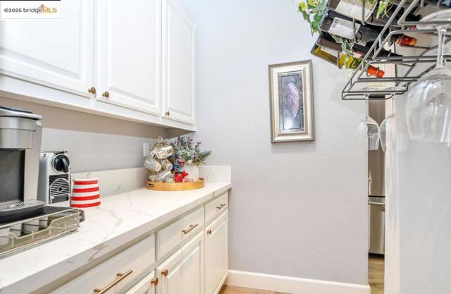 1771 Wilde Dr, Discovery Bay CA: https://media.crmls.org/mediaz/f077571f-2d52-49e5-991a-6c50304f98e0.jpg