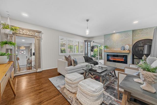248 S Bernardo Avenue, Sunnyvale CA: https://media.crmls.org/mediaz/f077e9ab-1f03-4a9d-874d-23722cb411d9.jpg