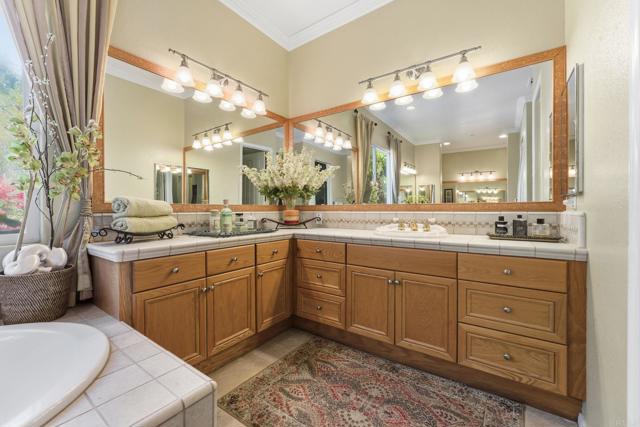 Detail Gallery Image 23 of 73 For 15141 Post Oak Ln, El Cajon,  CA 92021 - 3 Beds | 3/1 Baths