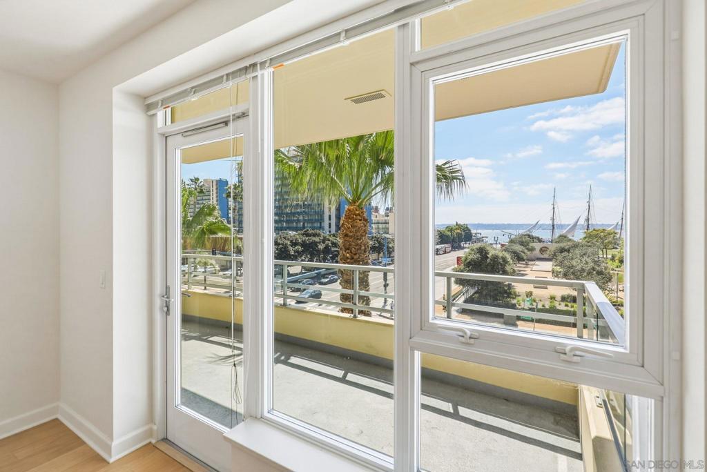 1431 Pacific Highway - photo 8