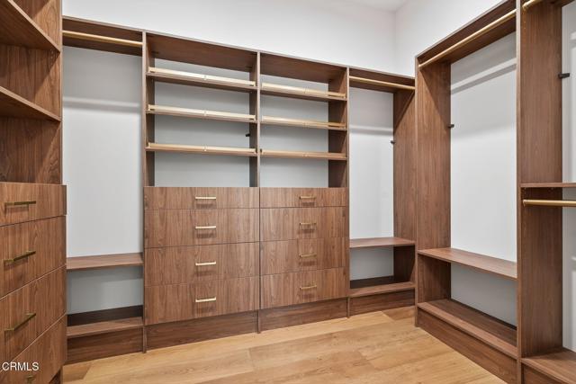 6174 Cobblestone Drive, Ventura CA: https://media.crmls.org/mediaz/f07a36da-8168-40f1-b2e2-85bf7cd6b5c9.jpg