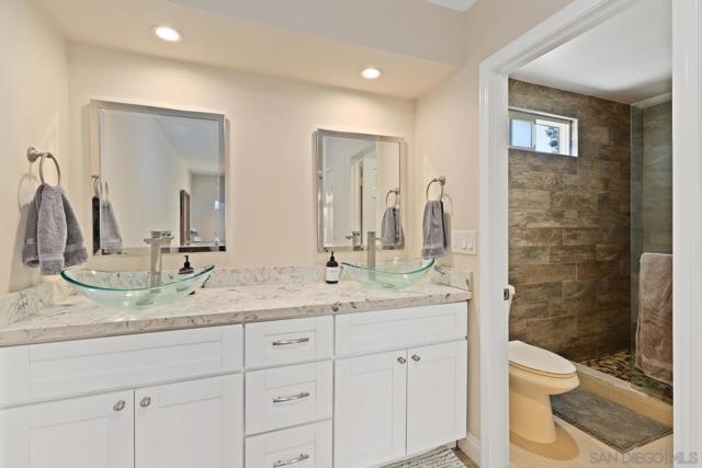 11353 Rocoso Rd, Lakeside CA: https://media.crmls.org/mediaz/f07b153e-4c62-4ca1-b275-a14d52753424.jpg