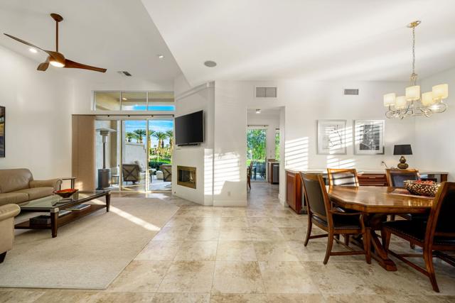 416 Desert Holly Drive, Palm Desert CA: https://media.crmls.org/mediaz/f07bc2d4-7340-4964-8cb5-3b99520096a2.jpg