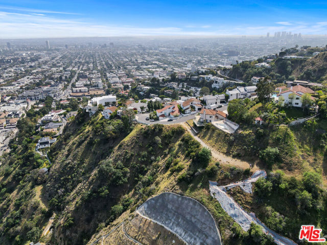 Image 14 of 15 For 1854 Crescent Heights Boulevard