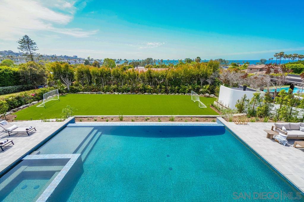 8308 Calle Del Cielo - photo 3