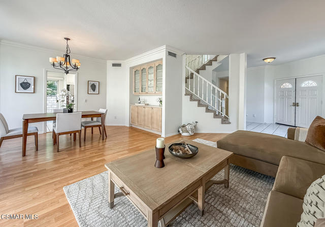 1768 Fox Springs Circle, Newbury Park CA: https://media.crmls.org/mediaz/f07f6d5f-6daa-4d9a-9da1-6ae0c0fa10d0.jpg