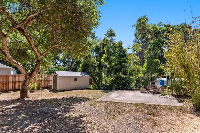 825 Skyward Drive, Aptos CA: https://media.crmls.org/mediaz/f07fa6d2-41ca-4b6b-a66d-b94fdc41c86a.jpg