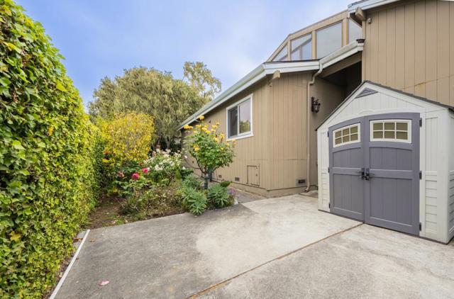1093 Presidio Road, Pebble Beach CA: https://media.crmls.org/mediaz/f07fa8db-bc5d-45d9-a115-7d44a1f8aa18.jpg