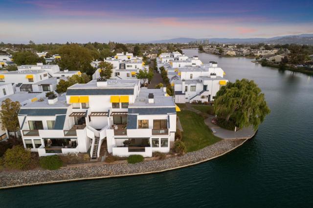 644 Portofino Lane, Foster City CA: https://media.crmls.org/mediaz/f07fc885-e7df-4860-8a16-b7382aee5415.jpg