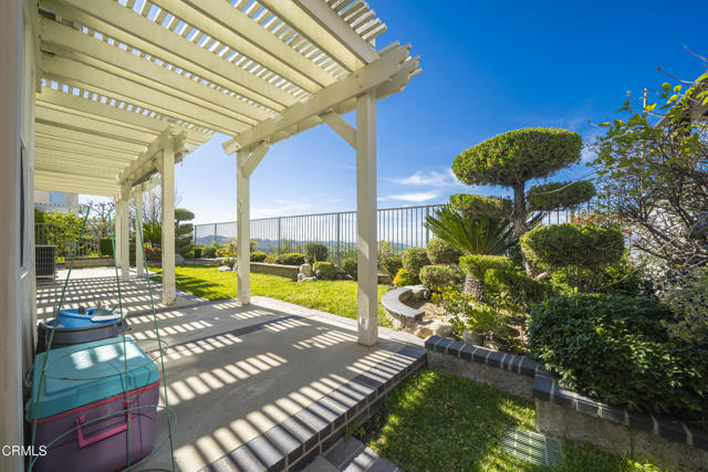 Detail Gallery Image 43 of 52 For 11071 N Tamberly Ln, Los Angeles,  CA 91042 - 4 Beds | 3 Baths