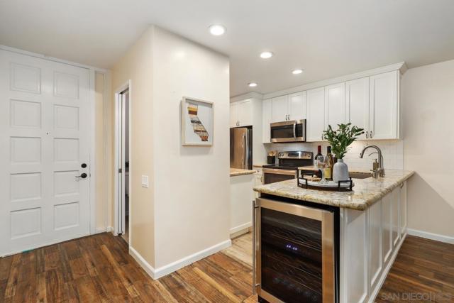 Image 9 of 43 For 2932 Lawrence St