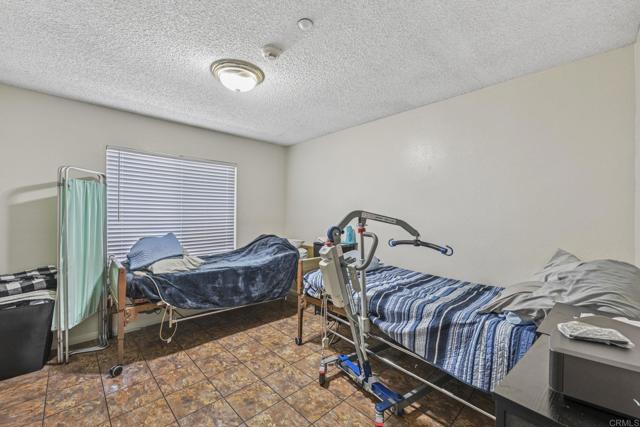 Detail Gallery Image 66 of 74 For 5979 Harps Ct, San Diego,  CA 92114 - – Beds | – Baths