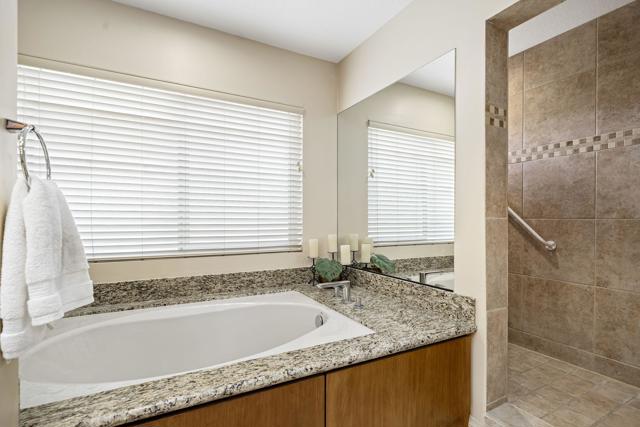 73580 Agave Lane, Palm Desert CA: https://media.crmls.org/mediaz/f081e459-33b7-42ef-8362-f04ee60aa086.jpg