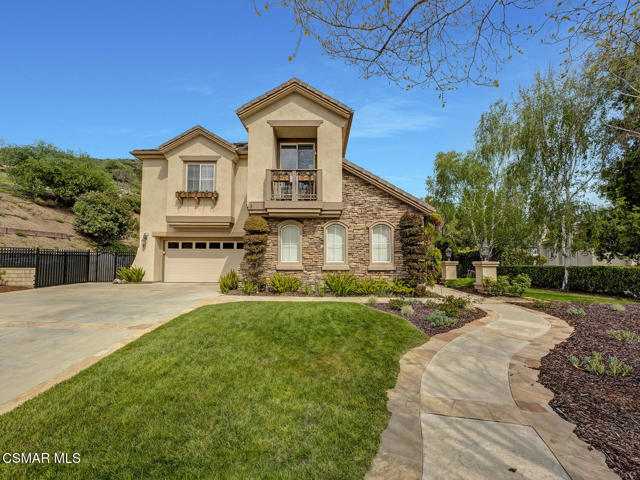 331 Briar Bluff Circle, Thousand Oaks CA: https://media.crmls.org/mediaz/f0837293-12e0-4d41-970c-db099a2c0293.jpg