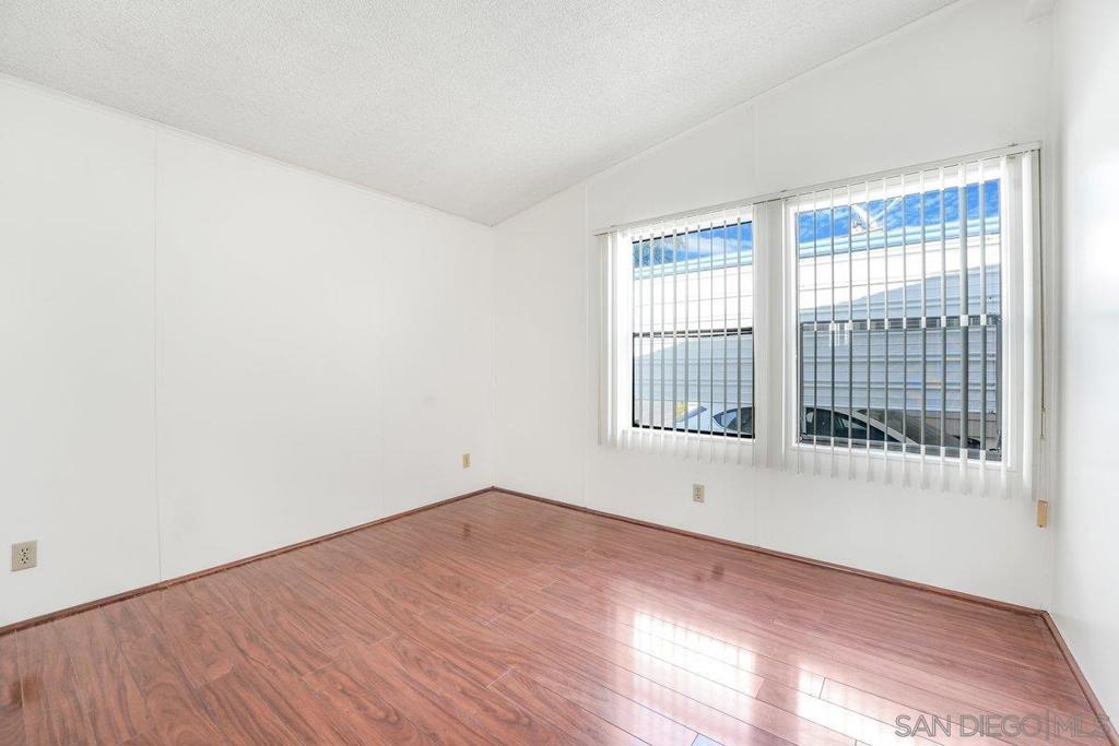 MLS #250034616SD image #20