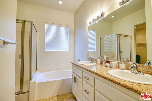 49706 Wayne Street, Indio CA: https://media.crmls.org/mediaz/f08601a9-e2d3-4f4c-881f-35dd025503c1.jpg