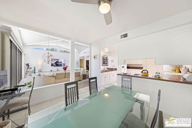 2430 Paseo Del Rey, Palm Springs, CA 92264
