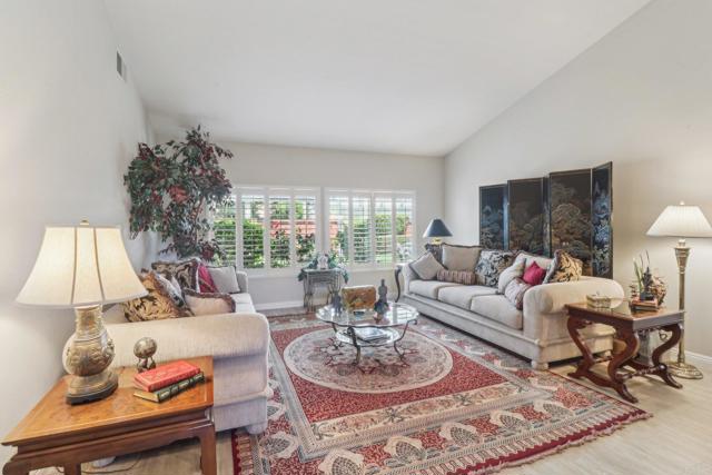 Detail Gallery Image 6 of 63 For 5226 Candlelight St, Oceanside,  CA 92056 - 3 Beds | 3/1 Baths