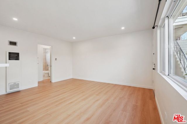 1635 Colby Avenue, Los Angeles CA: https://media.crmls.org/mediaz/f087a569-0a3e-411b-a5fb-ffaf630024a8.jpg