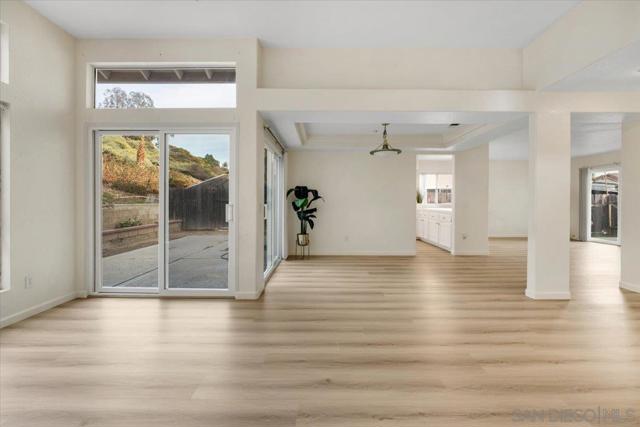 9704 Avenida Ricardo, Spring Valley CA: https://media.crmls.org/mediaz/f0880086-5e5c-4a20-ac7d-7e987187ef64.jpg