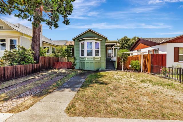 7449 Church Street, Gilroy CA: https://media.crmls.org/mediaz/f0883b91-2305-4cec-b42b-cd7069c6208c.jpg