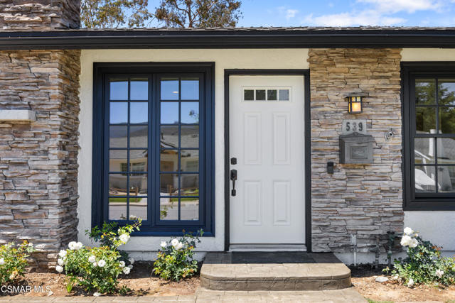 539 American Oaks Avenue, Newbury Park CA: https://media.crmls.org/mediaz/f088964c-c055-4e9c-b751-e865157ca462.jpg