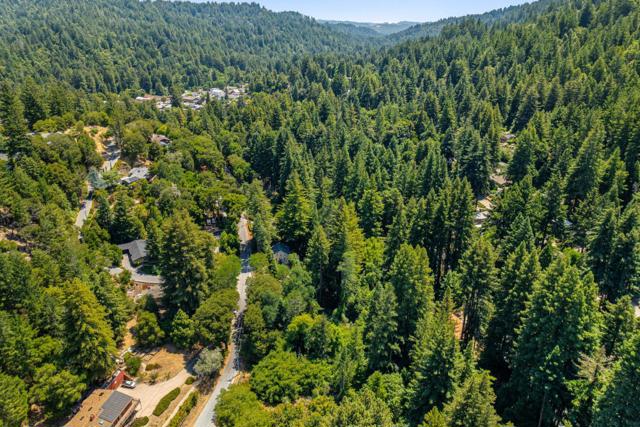 13680 Big Basin Way, Boulder Creek CA: https://media.crmls.org/mediaz/f089ce0f-9dba-4a71-9315-784e76cfa9f6.jpg