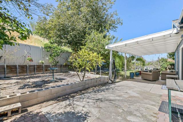 Detail Gallery Image 16 of 20 For 310 Worthington St, Spring Valley,  CA 91977 - 4 Beds | 2 Baths