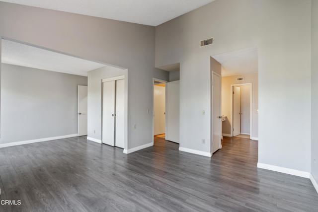 Detail Gallery Image 21 of 32 For 425 E Brookport St, Covina,  CA 91722 - 3 Beds | 3 Baths