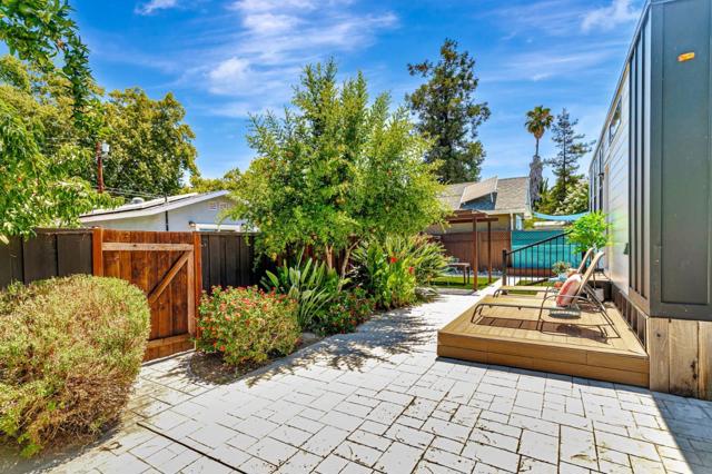 133 S 20th Street, San Jose CA: https://media.crmls.org/mediaz/f08a9152-fcd3-4bb0-8919-0f7d7440068b.jpg